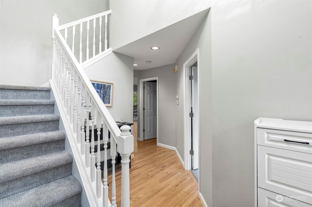 Photo of 13148 86th Place NE, Kirkland, WA 98034 (MLS # 2179956)