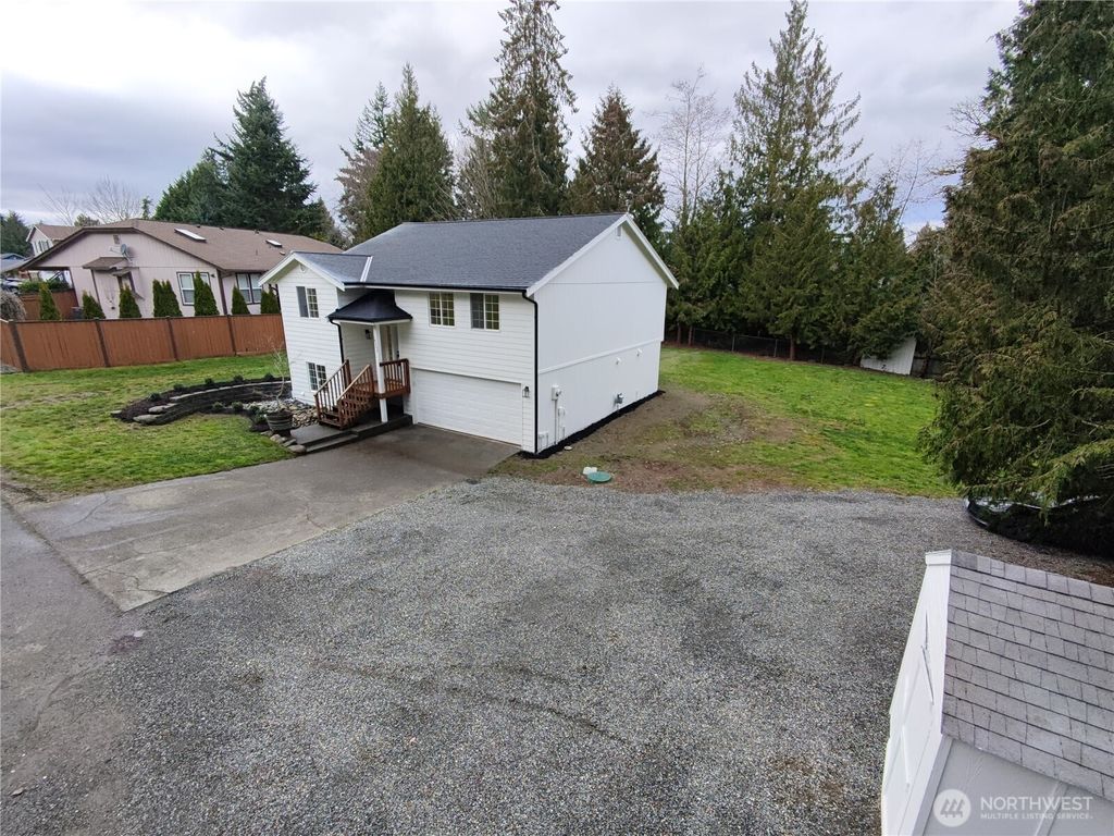Photo of 19307 115th Street Court E, Bonney Lake, WA 98391 (MLS # 2489740)