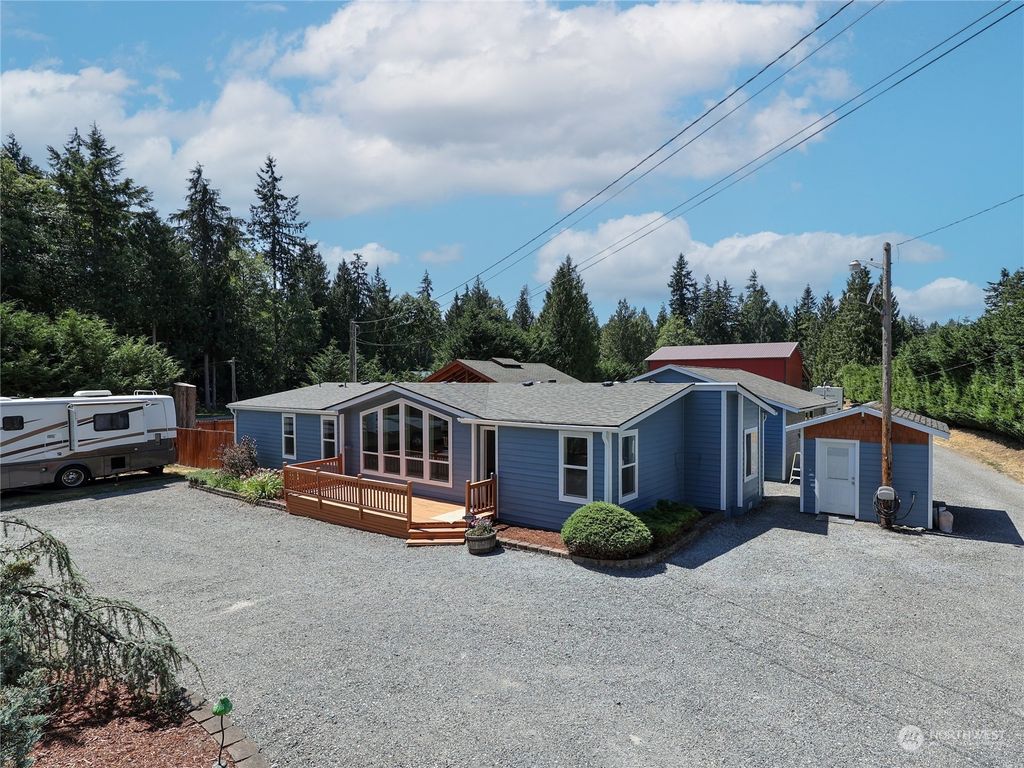 Photo of 13314 30th Avenue NW, Marysville, WA 98271 (MLS # 2145761)