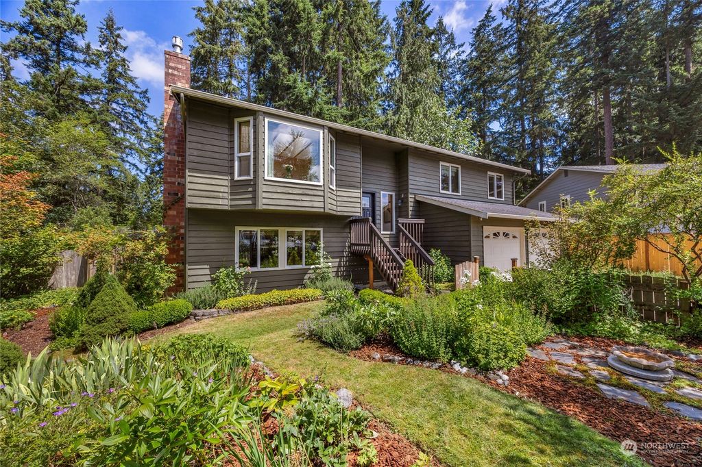 Photo of 17315 100th Avenue SE, Snohomish, WA 98296 (MLS # 2276687)