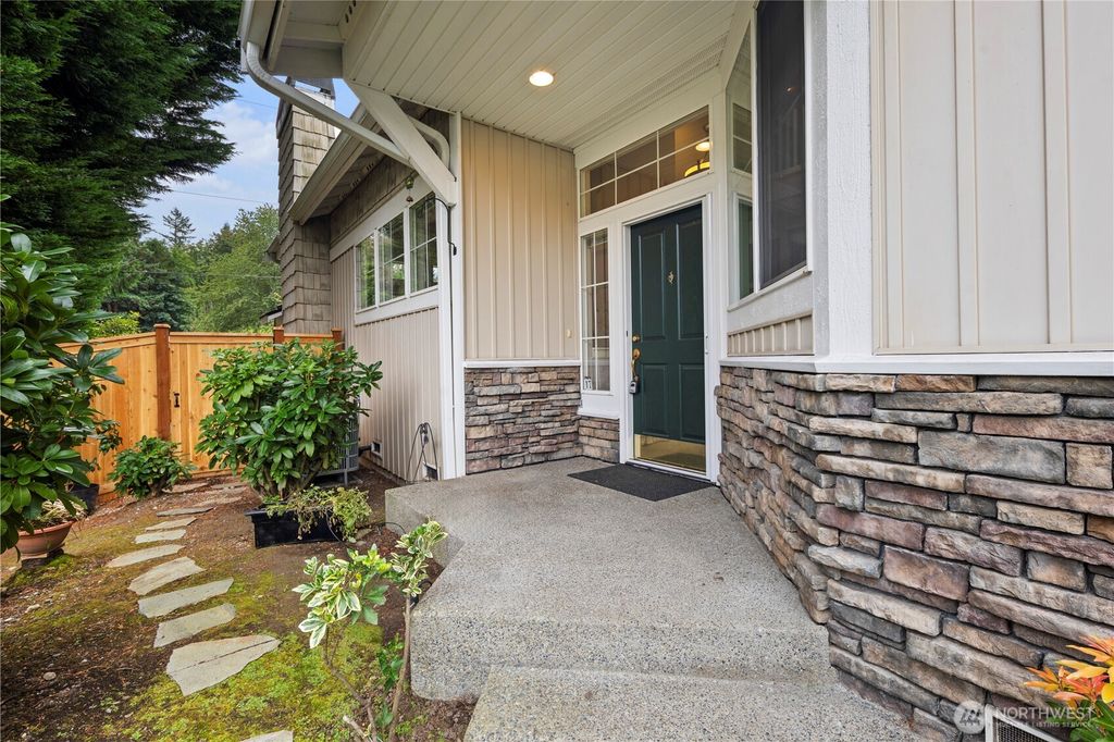 Photo of 120 Newport Way NW #17, Issaquah, WA 98027 (MLS # 2414361)