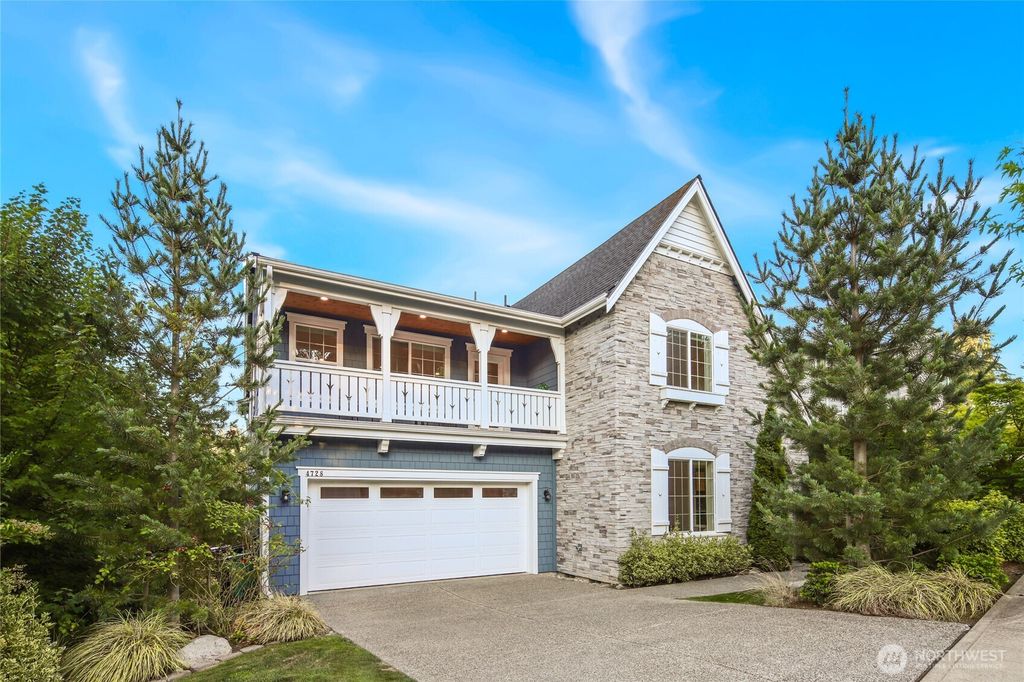 Photo of 4728 165th Place NE, Redmond, WA 98052 (MLS # 2459057)