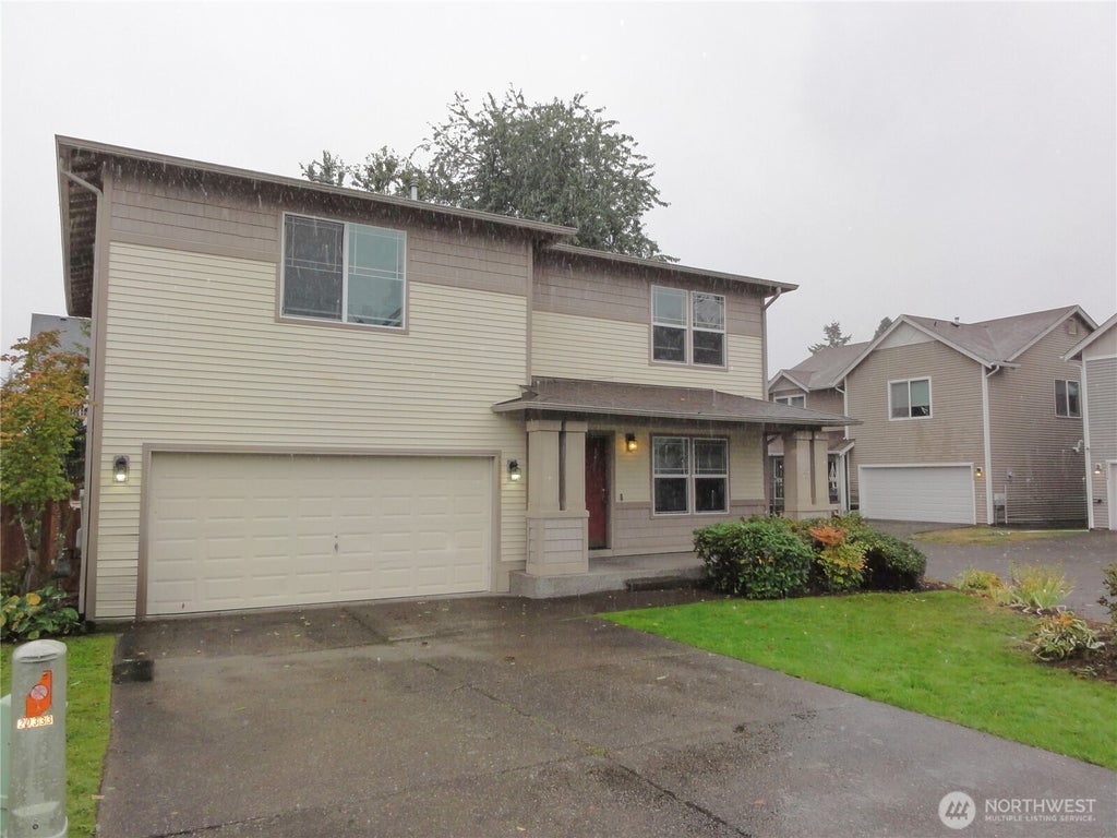 Photo of 20335 46th Avenue Ct E, Spanaway, WA 98387 (MLS # 2587937)