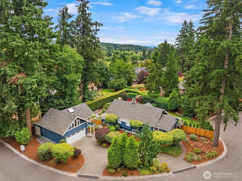 Photo of 13525 NE 188th Place, Woodinville, WA 98072 (MLS # 2567638)