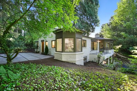 A home in Lake Forest Park