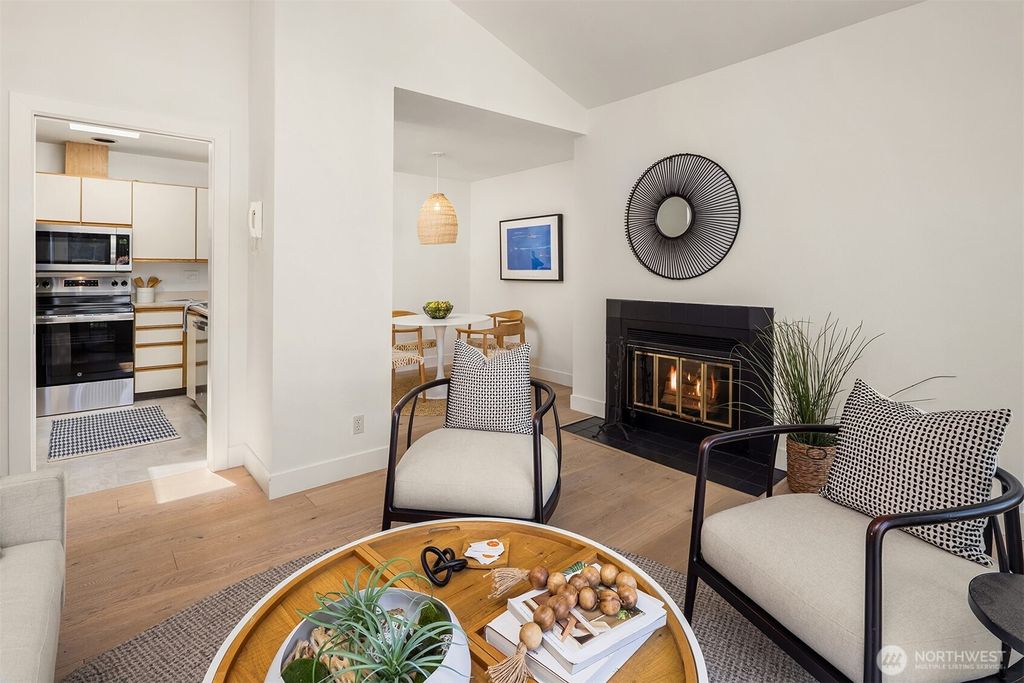 Photo of 235 13th Avenue E #402, Seattle, WA 98102 (MLS # 2411066)
