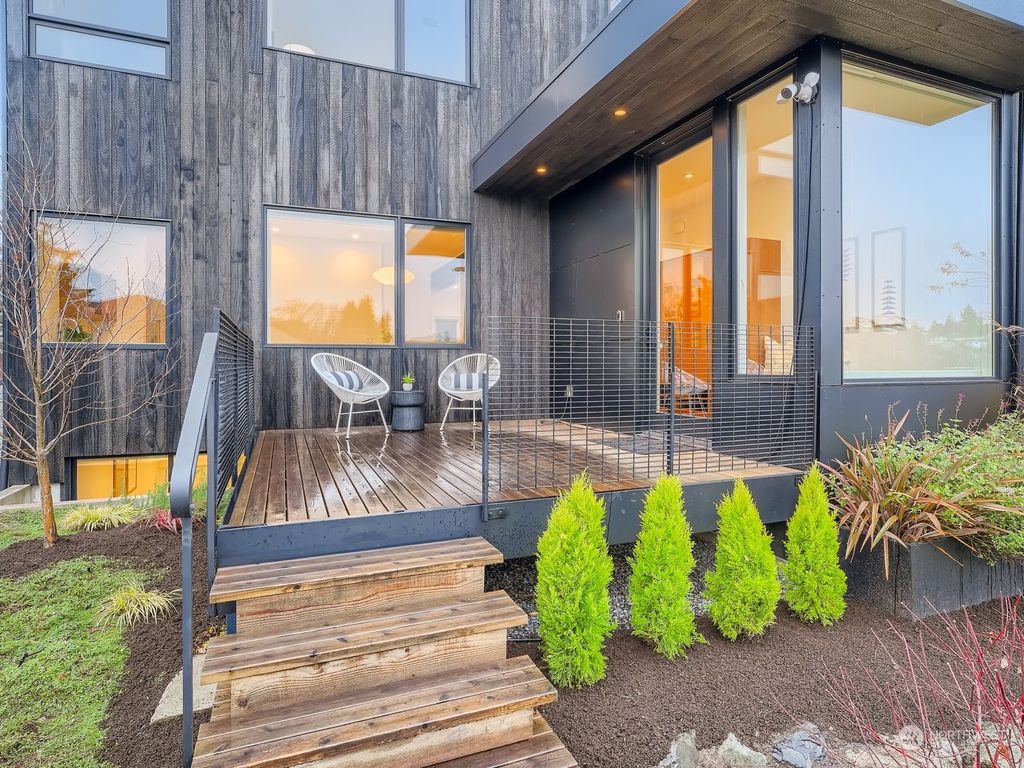 Photo of 2109 Montvale Court W, Seattle, WA 98199 (MLS # 2018482)