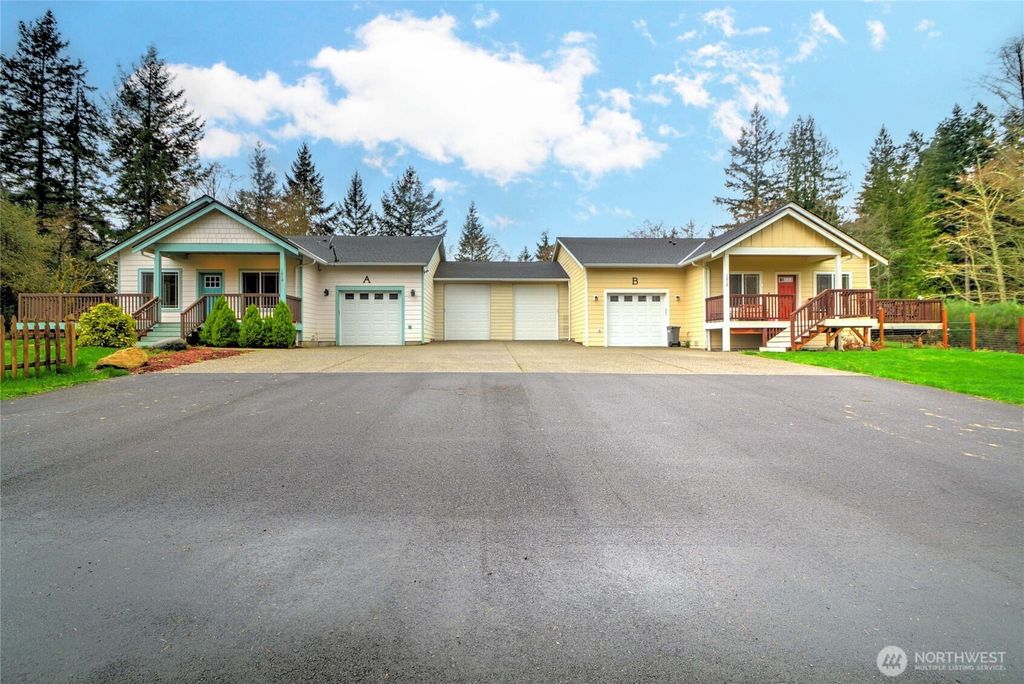 Photo of 1016 288th Street NW #B, Arlington, WA 98223 (MLS # 2446018)