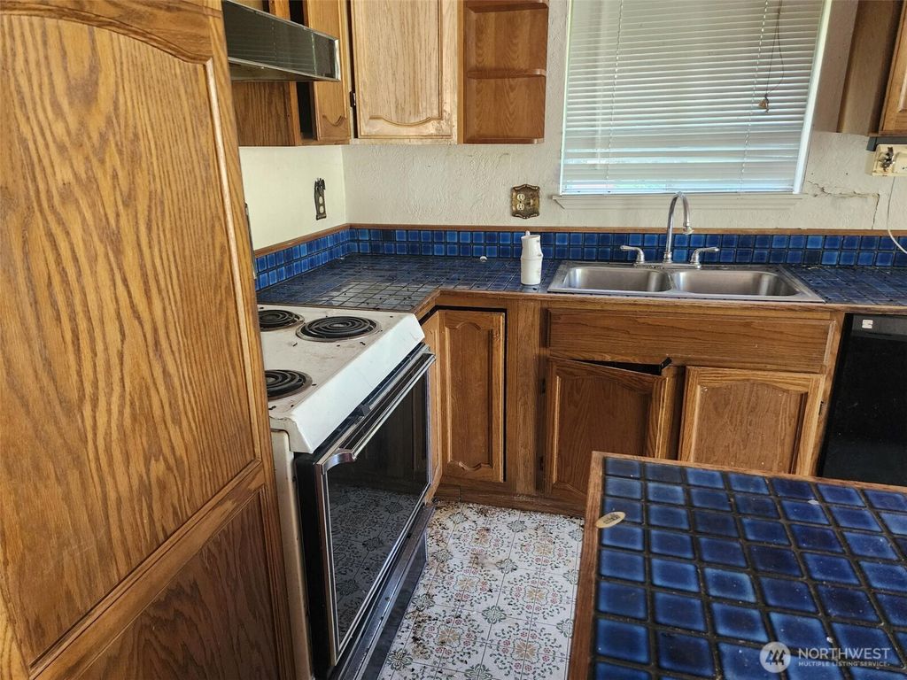 Photo of 1911 Hundley Road, Cle Elum, WA 98922 (MLS # 2445211)