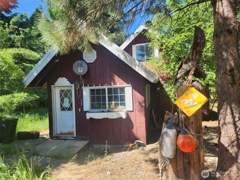 Photo of 1911 Hundley Road, Cle Elum, WA 98922 (MLS # 2445211)