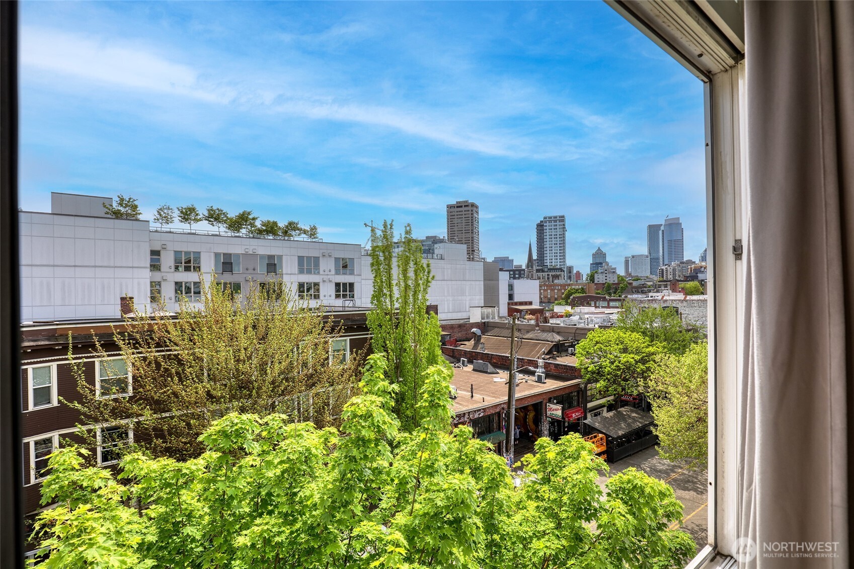 1505 11th Avenue 302