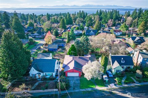 Photo of 12009 Palatine Avenue N, Seattle, WA 98133 (MLS # 2465522)