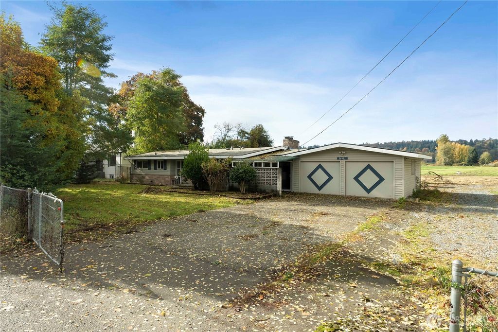 Photo of 26421 W Valley Highway S, Kent, WA 98032 (MLS # 2449256)