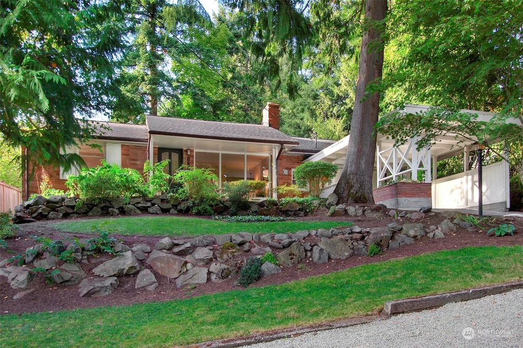 Photo of 4214 NE 107th Street, Seattle, WA 98125 (MLS # 2158857)