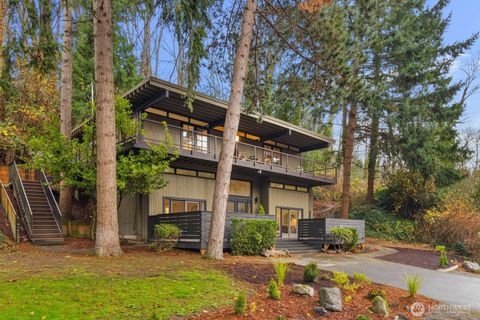 Photo of 1644 32nd Avenue W, Seattle, WA 98199 (MLS # 2458569)