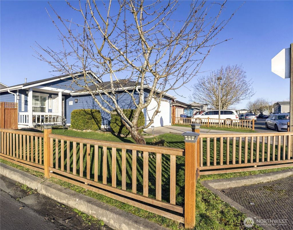 Photo of 4311 150th Street NE, Marysville, WA 98271 (MLS # 2478546)