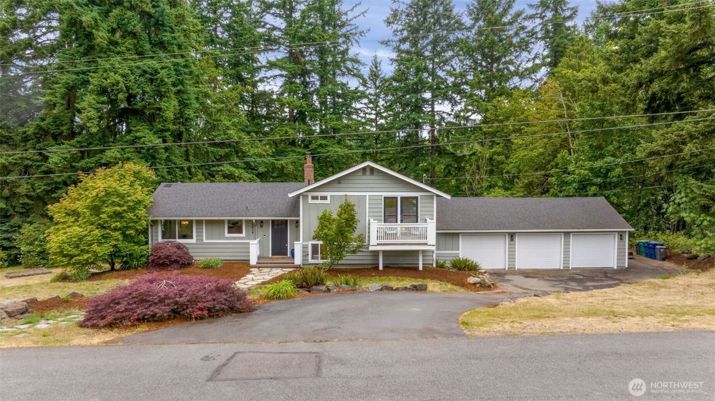 Photo of 10656 SE 287th Street, Auburn, WA 98092 (MLS # 2395097)
