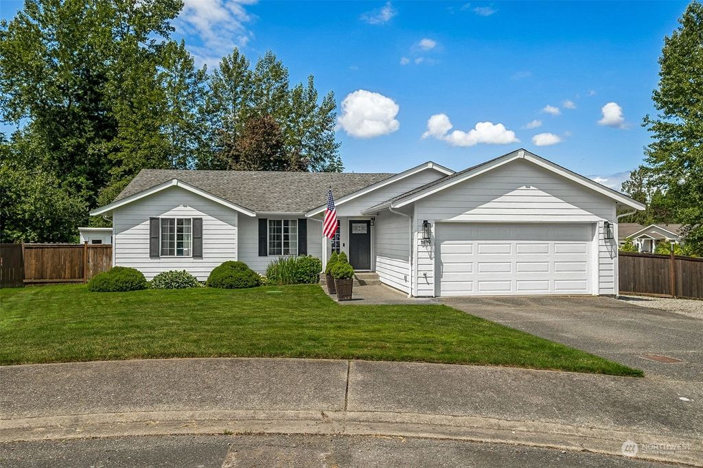 Photo of 509 12th Avenue Ct, Milton, WA 98354 (MLS # 2250466)
