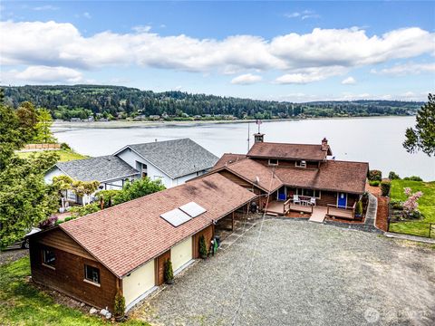 833 S Point Road Port Ludlow WA 98365