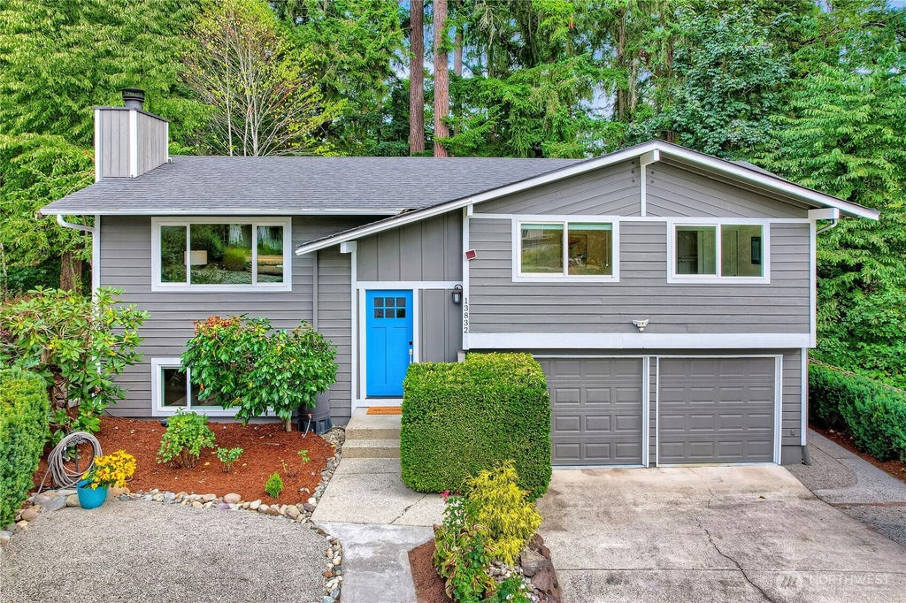 Photo of 13832 125th Avenue NE, Kirkland, WA 98034 (MLS # 2577667)