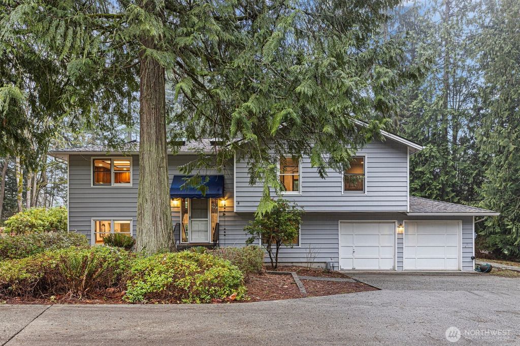 Photo of 4720 139th Avenue SE, Snohomish, WA 98290 (MLS # 2332787)