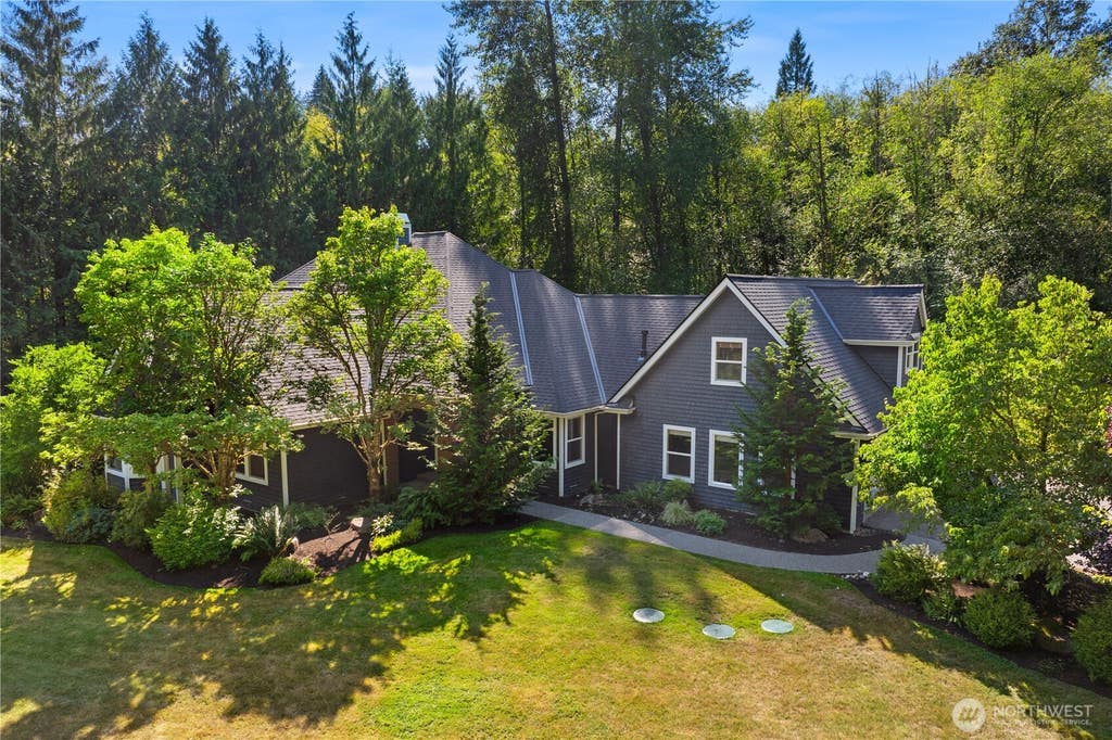 Photo of 16625 178th Avenue NE, Woodinville, WA 98072 (MLS # 2573614)