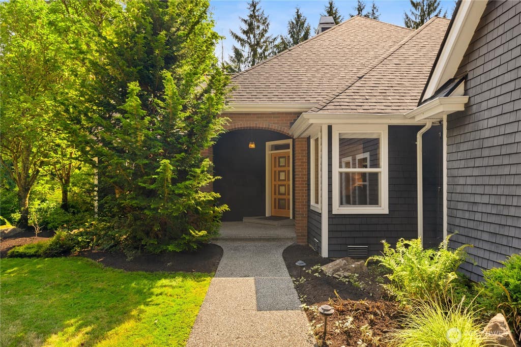 Photo of 16625 178th Avenue NE, Woodinville, WA 98072 (MLS # 2573614)
