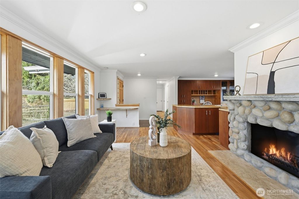 Photo of 22407 87th Avenue W, Edmonds, WA 98026 (MLS # 2481950)