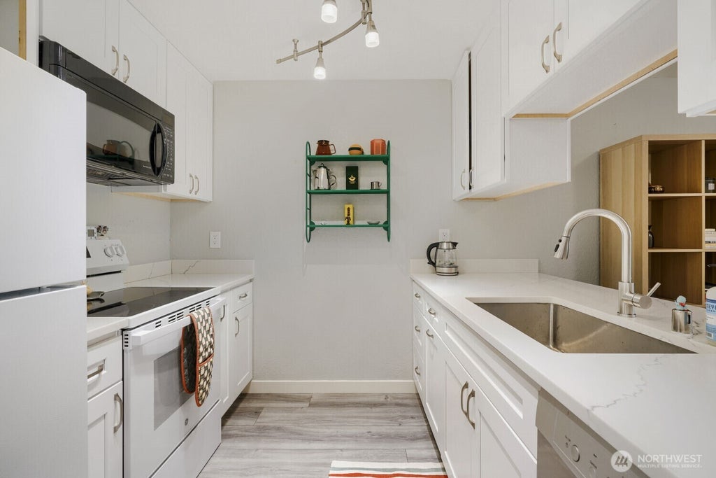 Photo of 8515 242nd Street SW #103, Edmonds, WA 98026 (MLS # 2582134)