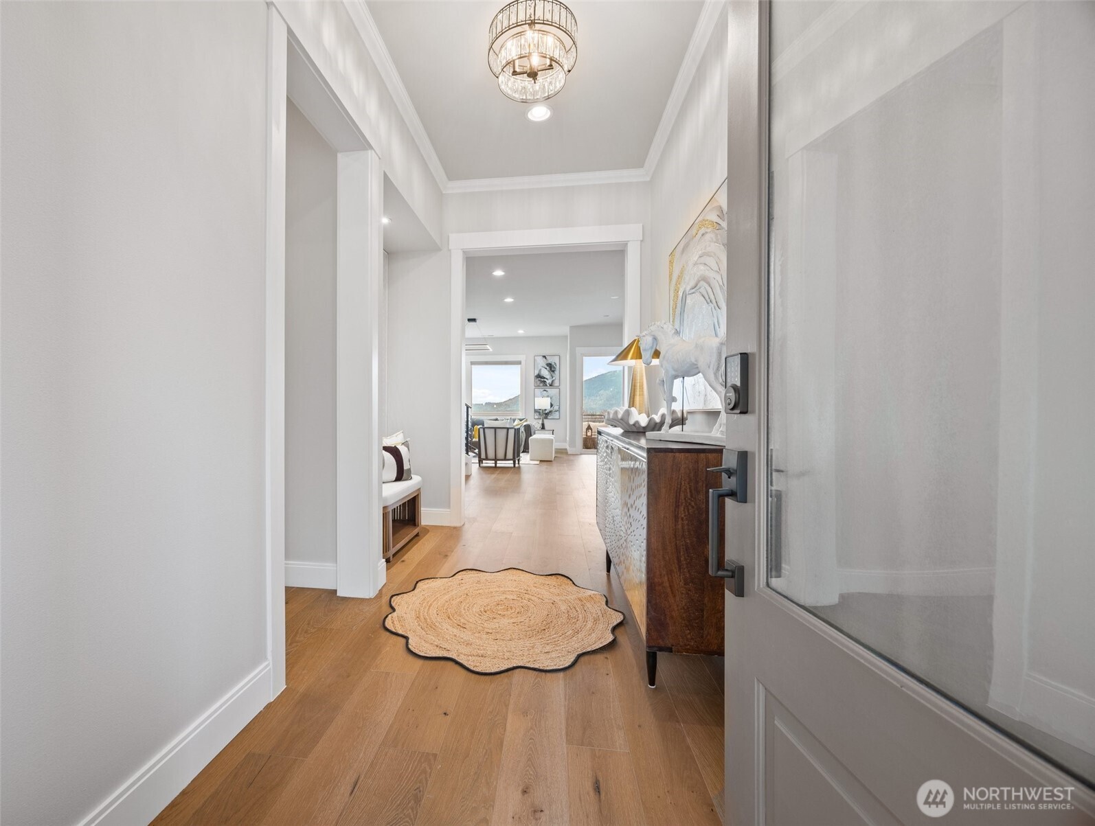 2599 NW Si View Lane