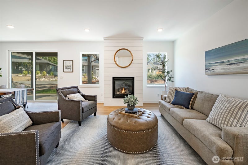 3011 Cedar View Way