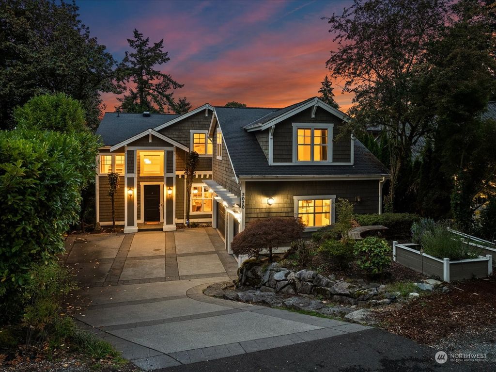 Photo of 3020 90th Place SE, Mercer Island, WA 98040 (MLS # 2300303)