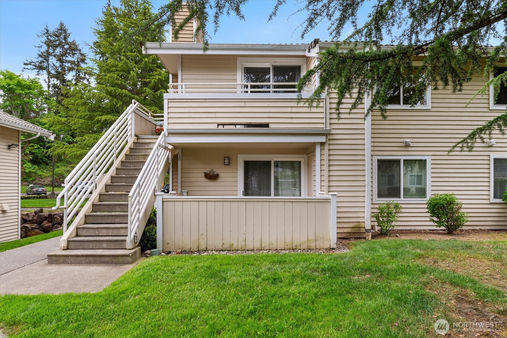 21303 52nd Avenue W C-214