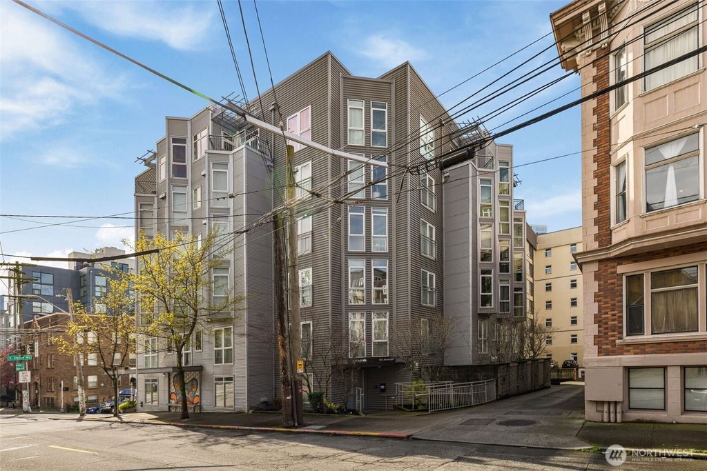 Photo of 103 Bellevue Avenue E #302, Seattle, WA 98102 (MLS # 2483347)