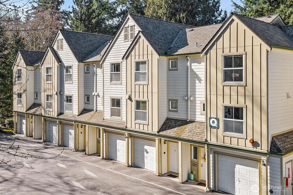 Photo of 1600 121st Street SE #Q104, Everett, WA 98208 (MLS # 2338890)