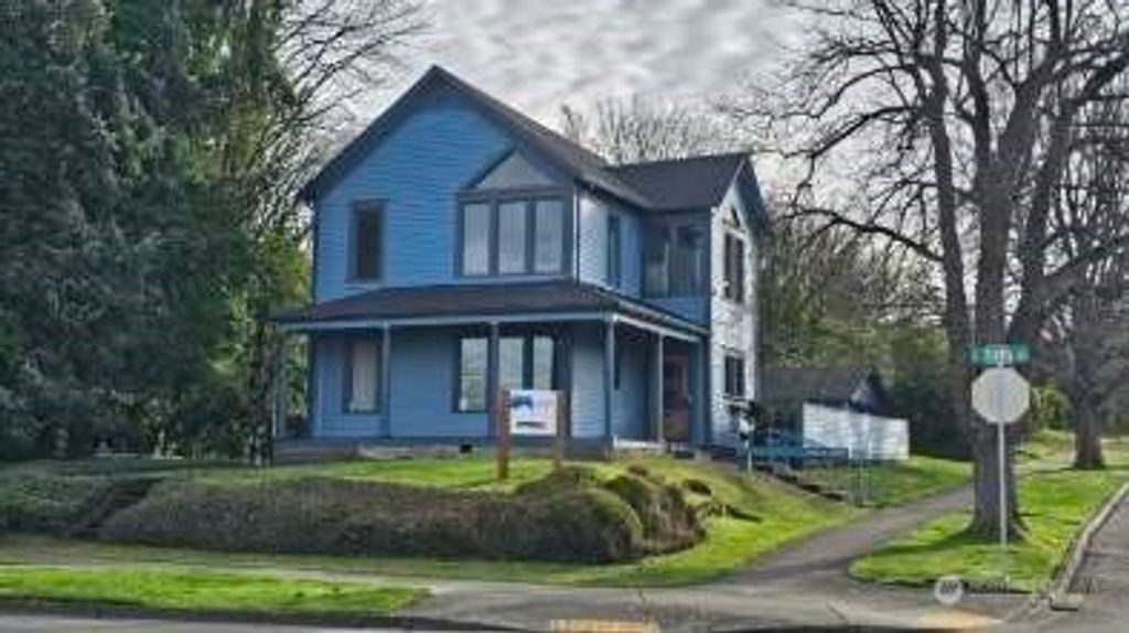 Photo of 202 E 34th Street, Tacoma, WA 98404 (MLS # 2471340)