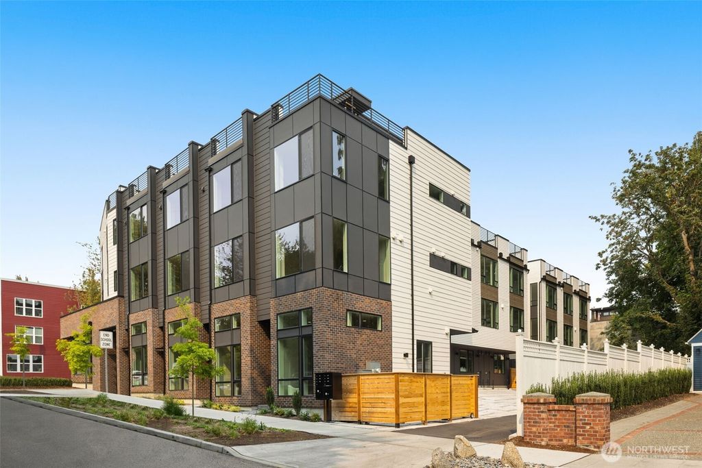 Photo of 3402 E Spring Street, Seattle, WA 98122 (MLS # 2439589)