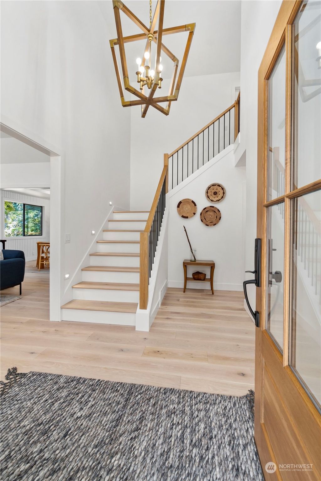 Photo of 16317 110th Avenue NE, Bothell, WA 98011 (MLS # 2248864)