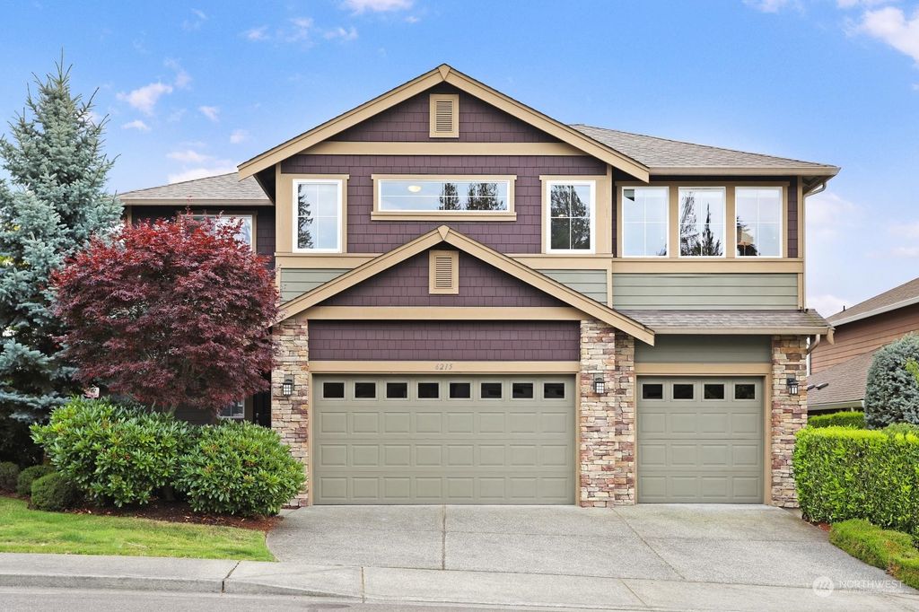Photo of 6215 NE 1st Street, Renton, WA 98059 (MLS # 2138054)