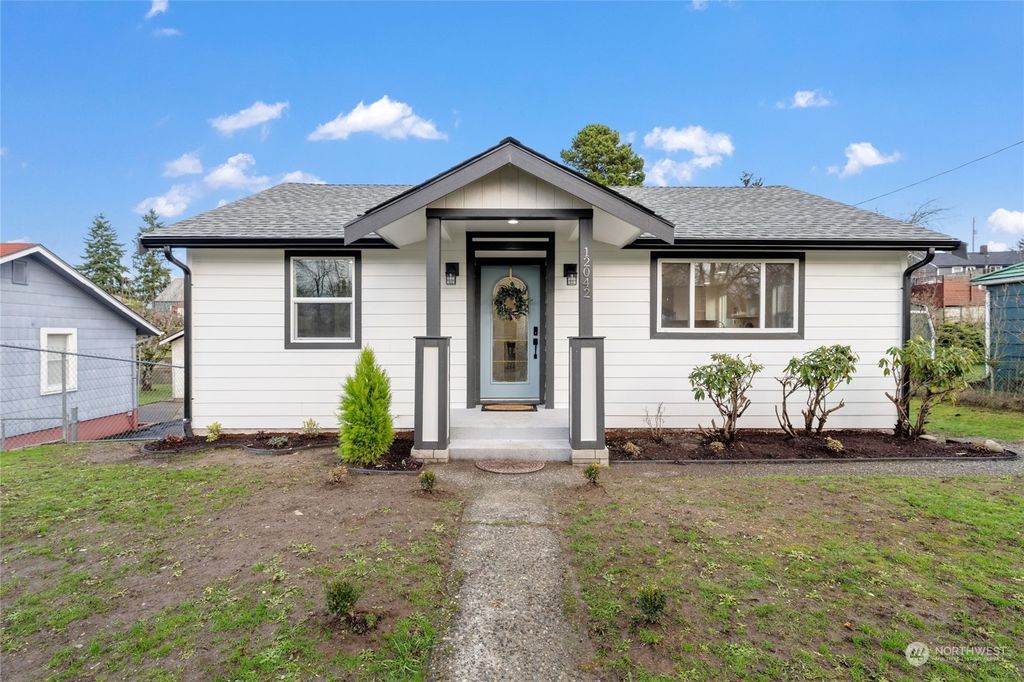 Photo of 12042 Renton Avenue S, Seattle, WA 98178 (MLS # 2186571)