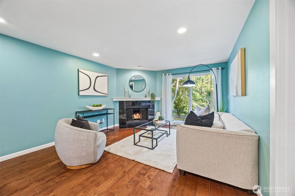 Photo of 732 Kirkland Circle #D102, Kirkland, WA 98033 (MLS # 2429153)