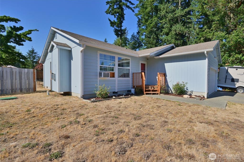 Photo of 1706 194th Avenue SW, Lakebay, WA 98349 (MLS # 2558370)