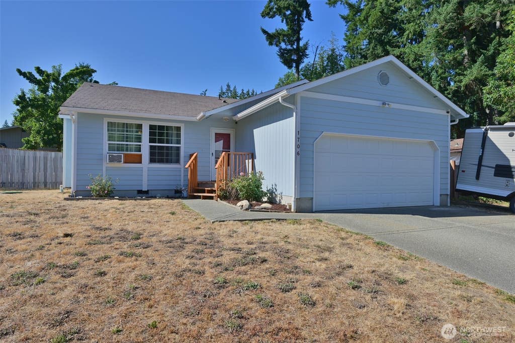 Photo of 1706 194th Avenue SW, Lakebay, WA 98349 (MLS # 2558370)