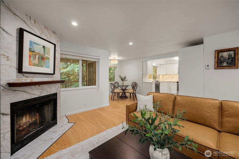 4231 NE 5th Street B203