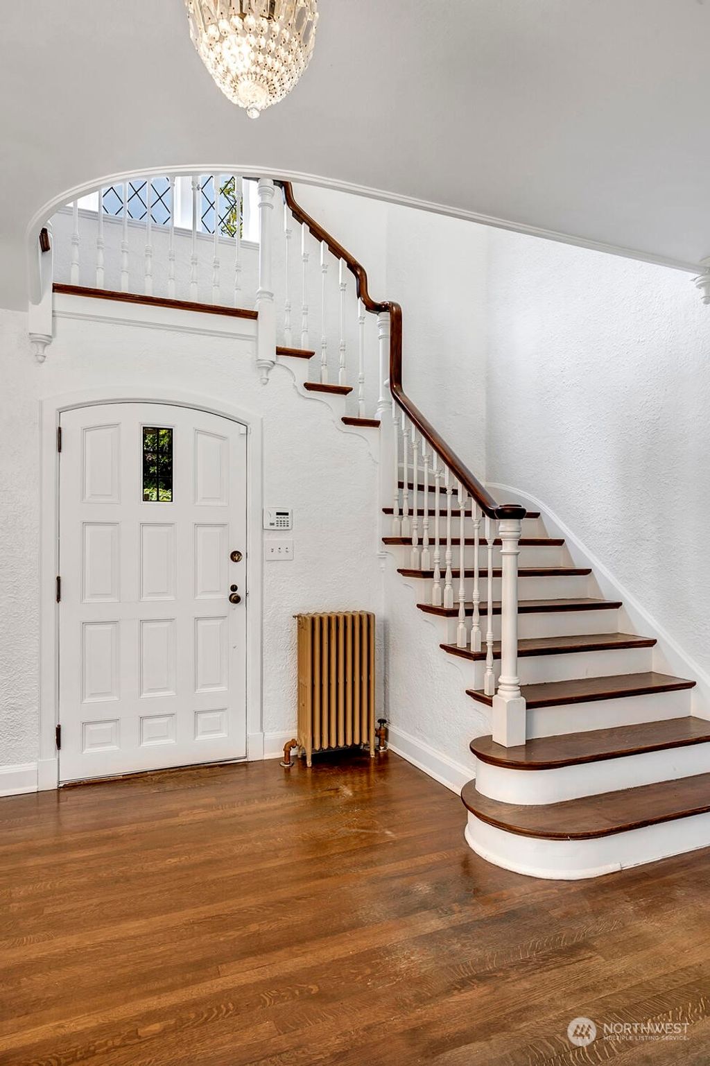 Photo of 3236 Lakewood Avenue S, Seattle, WA 98144 (MLS # 2061034)