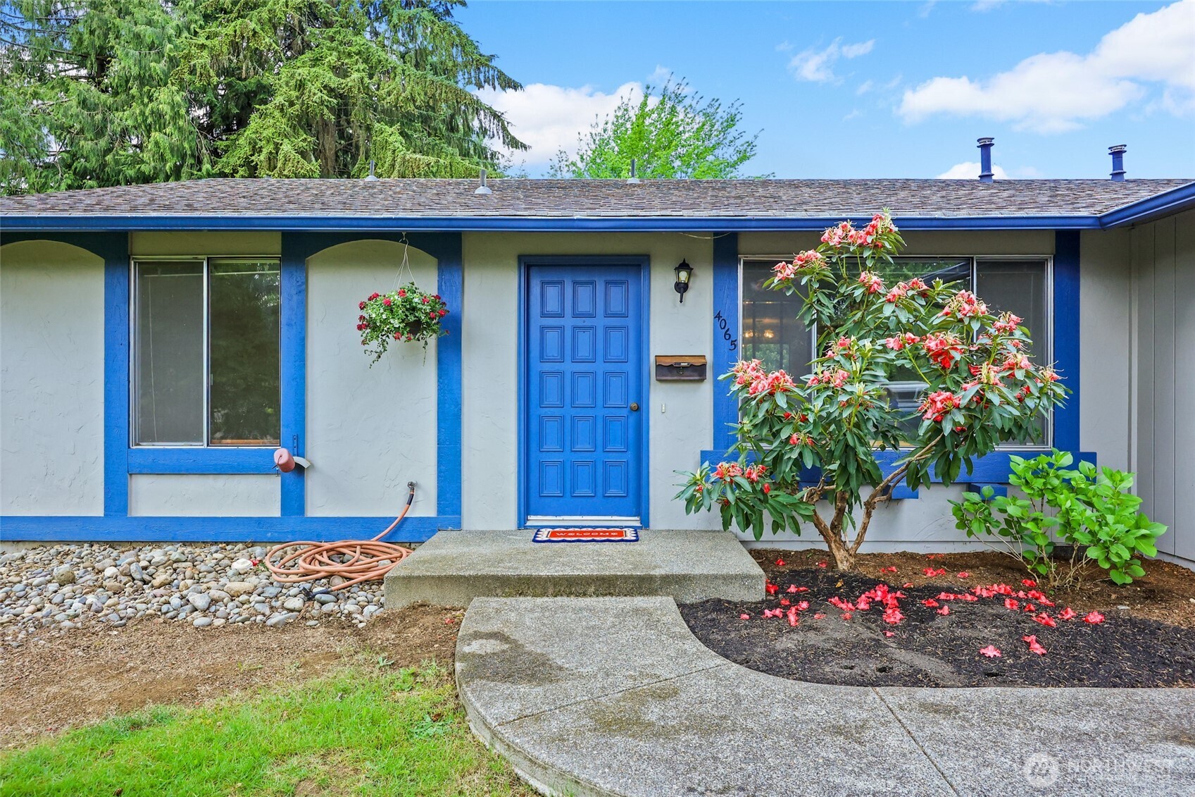 4065 Hawthorne Street SE