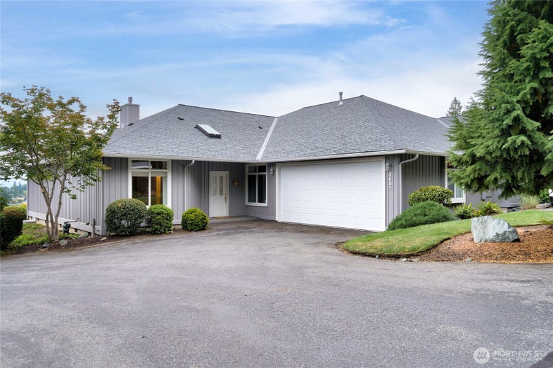 3817 Ridge Top Drive