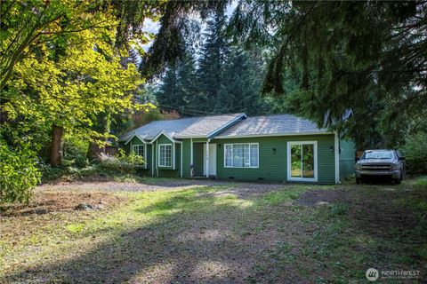Photo of 17818 433rd Avenue SE, Gold Bar, WA 98251 (MLS # 2431127)