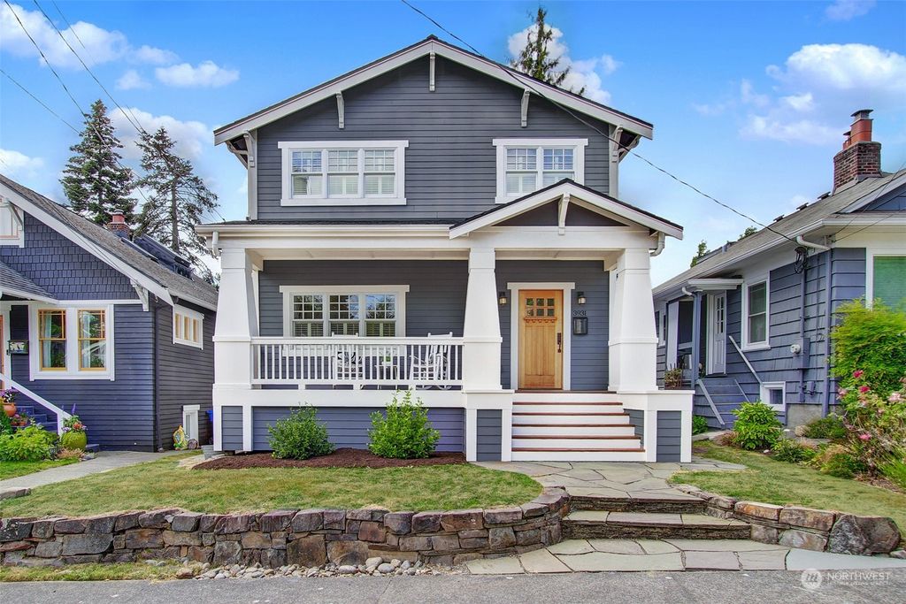 Photo of 3931 Ashworth Avenue N, Seattle, WA 98103 (MLS # 2277301)