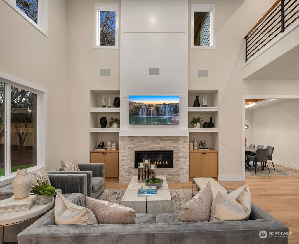 Photo of 5611 117th Avenue SE, Bellevue, WA 98006 (MLS # 2028491)